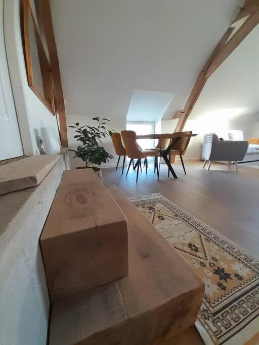 Le Repaire De Bacchus Apartment Saint-Nicolas-de-Bourgueil Bagian luar foto